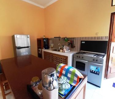 Central Yogyakarta House | Serasa Rumah Couple