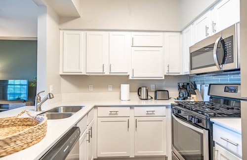 Wells Branch Apartment | Serene 1BR King Suite | Pool, Parking & Gym