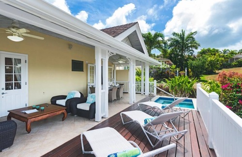 Speightstown Villa | Serene 3-Bedroom Villa with Resort Amenities – Vuemont, Barbados
