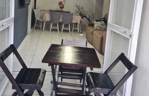 Centro Apartment | Serene 3-bedroom apartment with WiFi in Centro Guarujá