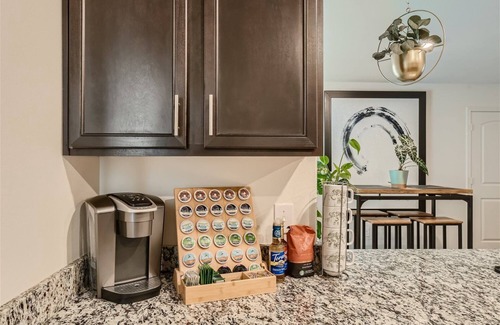 Medina Valley House | Serene 3BD/2.5BA Lone Star Zen Retreat - Your Perfect San Antonio Oasis