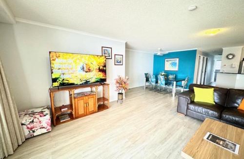 Marcoola Apartment | Serene 3BR Beachfront Retreat, Relax & Reconnect