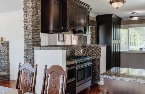 Hatzic Other | Serene 3BR Cabin on 8 Acre Farm