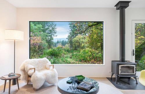 Concrete House | Serene 3BR Near North Cascades