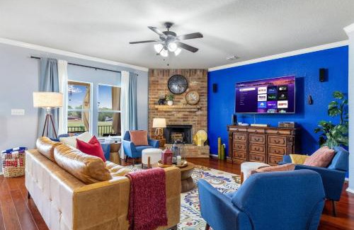Cibolo House | Serene 5br Private Pool Sleeps 10 Schertz