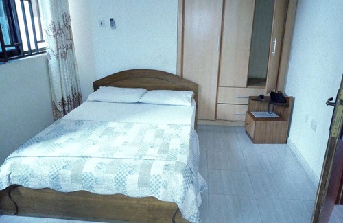 Accra Hotel | Serene and Calm environment for both work or entertainment.