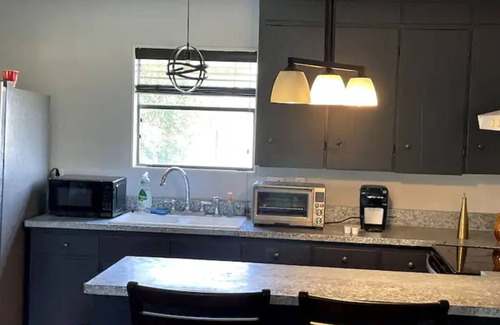 Lockhart Cabin | Serene and Spacious Ranch in the BBQ Capital