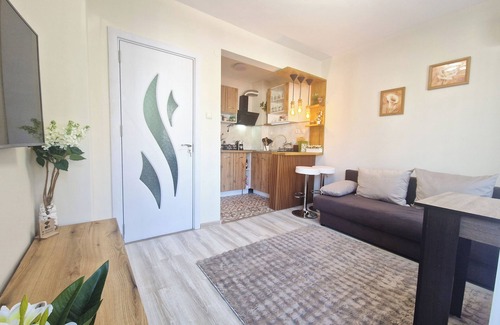 Veliko Tarnovo Center Apartment | Serene apartment with AC in top centre of charming Veliko Tarnovo