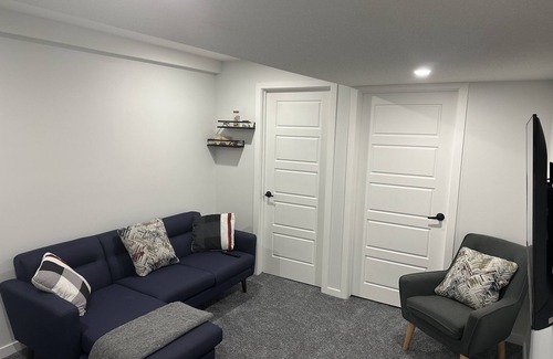 Calgary House | Serene Basement in a Townhome - private room with wifi access