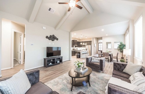 Sienna Plantation House | Serene Escape at Crossing Oak: Your Perfect Getaway Awaits Here Today! #40872
