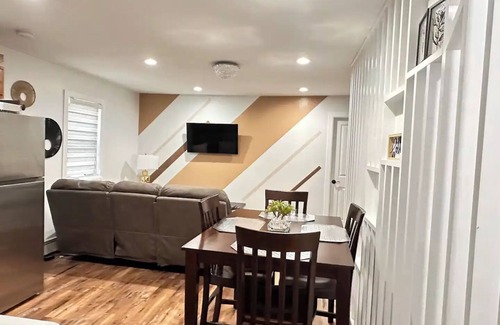 Wilkes-Barre House | "Serene Escape: Leave Worries Behind"n