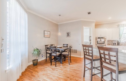 Coppell House | Serene luxury/10 min to DFW, Great for Families