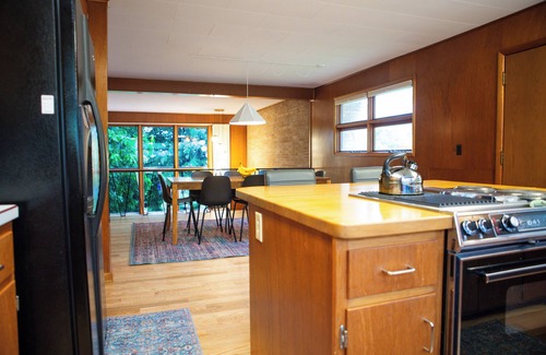 Richland Center House | Serene Mid Century Modern Gem Designed by Frank Lloyd Wright Apprentice