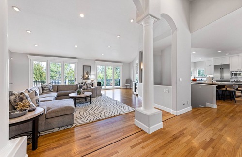 Reno House | Serene Reno Retreat | Luxury With Hot Tub & Pool