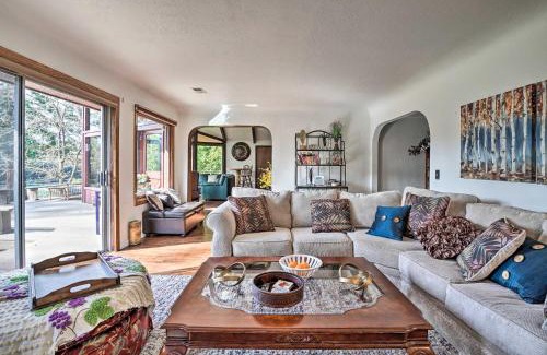 Grants Pass House | Serene Riverfront Escape with Hot Tub and Views!