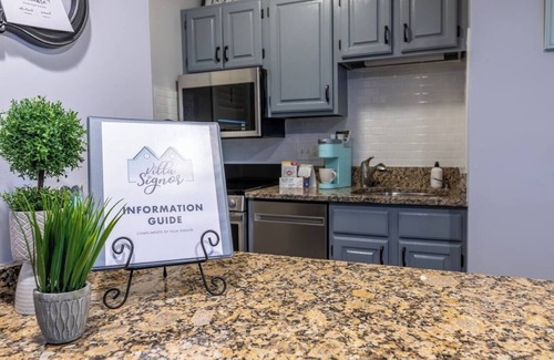 Norwich Villa | SERENE SPA HIDEAWAY MINUTES TO MOHEGAN SUN CASINO