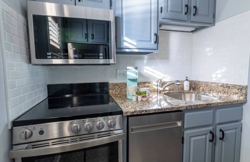 Norwich Villa | SERENE SPA HIDEAWAY MINUTES TO MOHEGAN SUN CASINO
