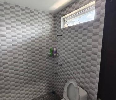 Kuching House | Serene Stay- Single Storey SemiD for group