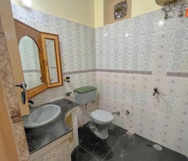 Mahmoorganj Villa | Serene Stays at Varanasi - 5BHK Luxury Villa