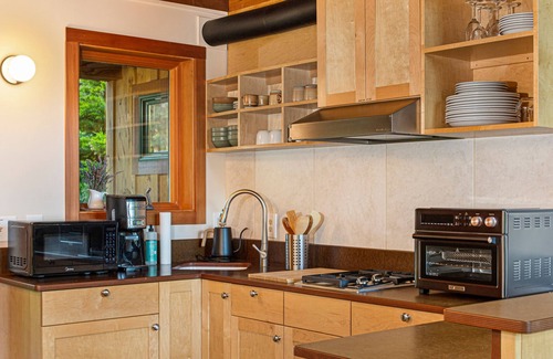 Friday Harbor House | Serene Waterview Cabin Near Friday Harbor