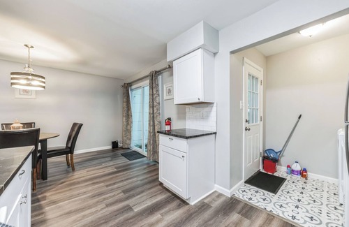 Willingboro House | Serenity Awaits: 3-bedroom townhome in lovely Willingboro Township with AC, WiFi