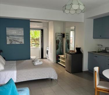 Anatolikos Sinikismos Apartment | Serenity and Relaxing Studio