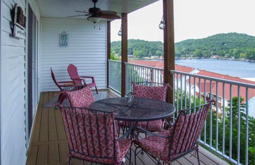 Camdenton Apartment | Serenity at the Lake Ozarks Gem with Pool Access