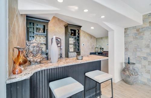 West End House | Serenity At The Lake Heated Pool Retreat