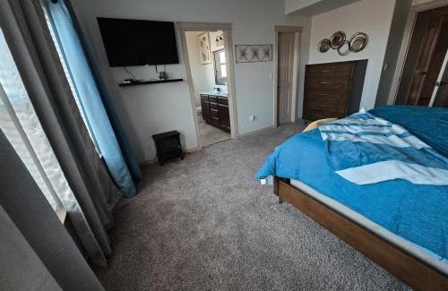 Biggs Field House | Serenity Awaits 3BR-2BA Tierra Del Este