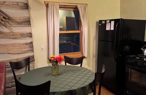 Boscobel Cabin | Serenity cabin at Crooked Creek