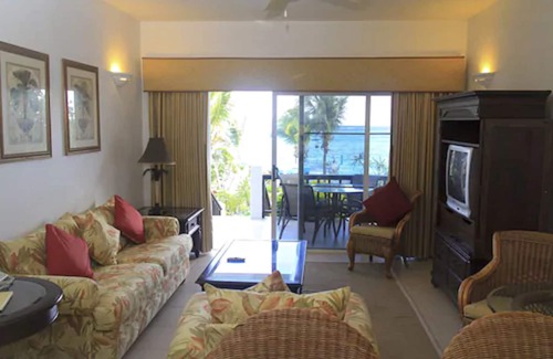 Shoal Bay Hotel | Serenity Cottages