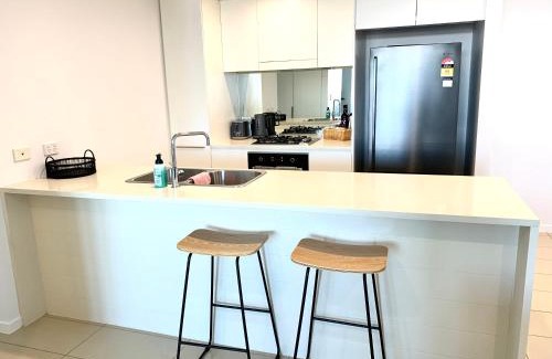 Darwin City Centre Apartment | Serenity Harbour Views at Darwin Waterfront