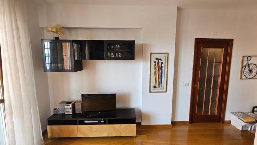 Centro Giano Apartment | Serenity Home Fonte Laurentina