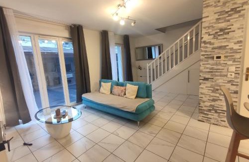 Genevois House | Serenity House - Geneva Luxe Calm Confort 8 pers - Viadora