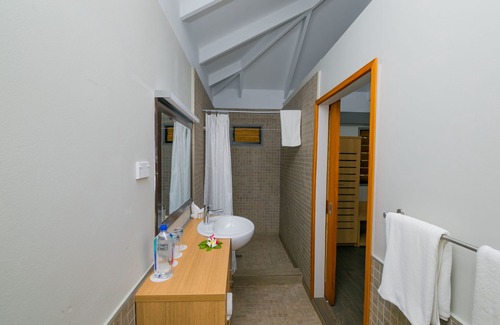 Bounty Island Hotel | Serenity Island Resort