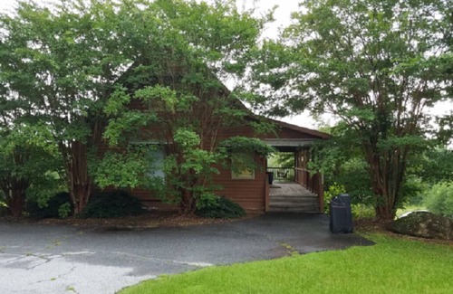 Cleveland Cabin | "Serenity Now", Upstate Table Rock Area