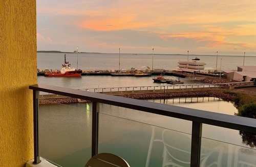 Darwin City Centre Apartment | Serenity Peary at Darwin Waterfront