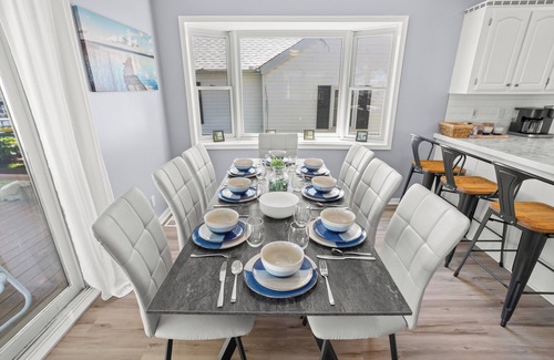 Shelbyville House | Serenity Shores - Lakeside/Dock/Boat Rentals