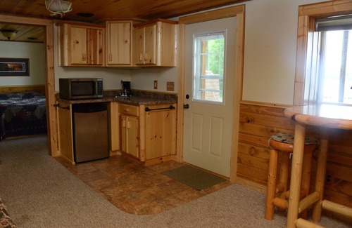 Richmond House | Serenity Shores Welcomes You to a Year Round Relaxing Get-Away