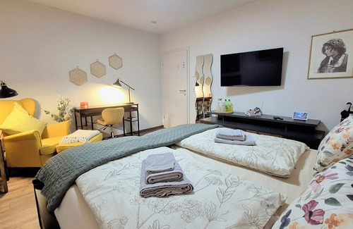 Bescheid Bed & Breakfast | Serenity Vista Retreat Cosy