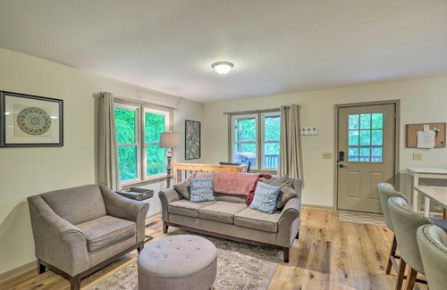 Apple Creek Acres House | Serenity Waynesville Home with Deck and Fire Pit!