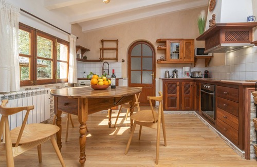 Fornalutx Villa | SES BEGUDES - Beautiful chalet with private pool and stunning mountain views. Free WiFi.