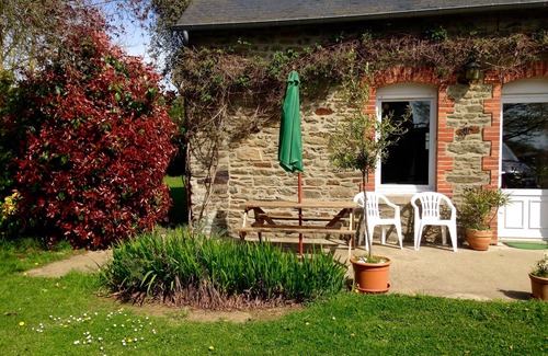 La Croix-Hellean House | Set in the gorgeous region of southern Morbihan three drive minutes to Josselin