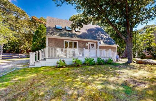 Oak Bluffs House | Set Sail