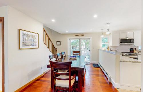 Oak Bluffs House | Set Sail