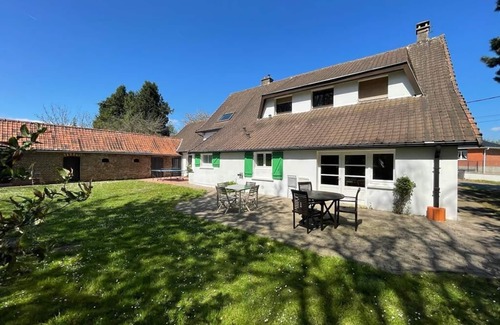 Wicquinghem House | Seven Bdm Family House In Countryside Village With Large Beautiful Secure Garden