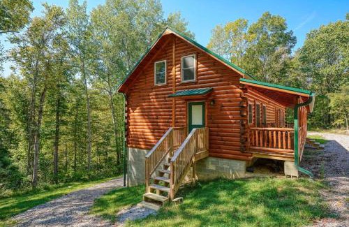 Nelsonville House | Seven Pines Cabin - Secluded in Hocking Hills