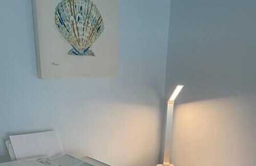 Esperanza House | Seventh Wave
