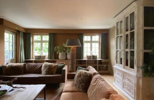 Baarle-Hertog House | Sfeervol familielandhuis in de groene Kempen