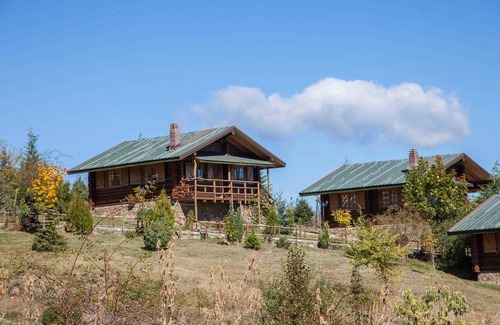 Naousa Apartment | Sfendamos Wood Village